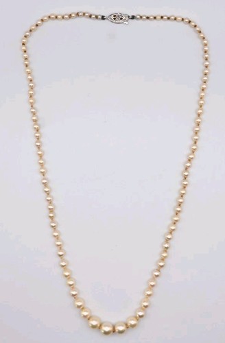 Antique ladies graduated - ladies, pearl