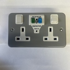 Volex 13A 2 Gang Double Pole