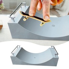 Finger Skateboard Ramp