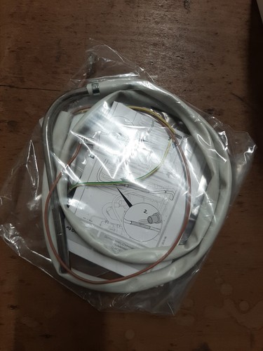Dometic electrolux fridge 240v - dometic/electrolux,