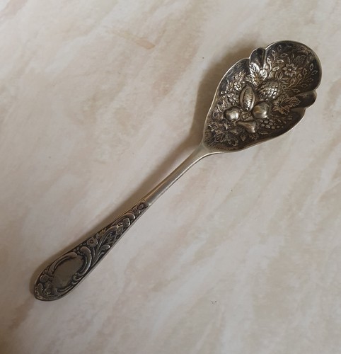 Epns berry spoon - berry, potter