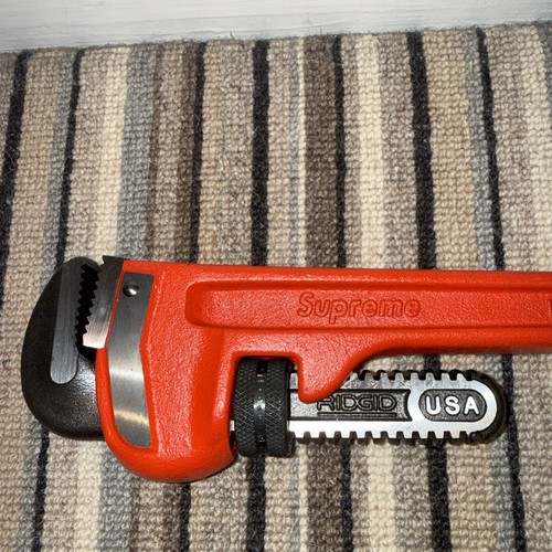 Supreme ridgid pipe wrench - pipe,