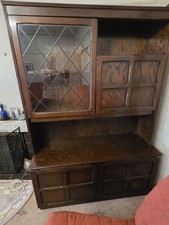  **Bargain**Stunning Traditional Dark Wood Cocktail Cabinet. Lights in Display