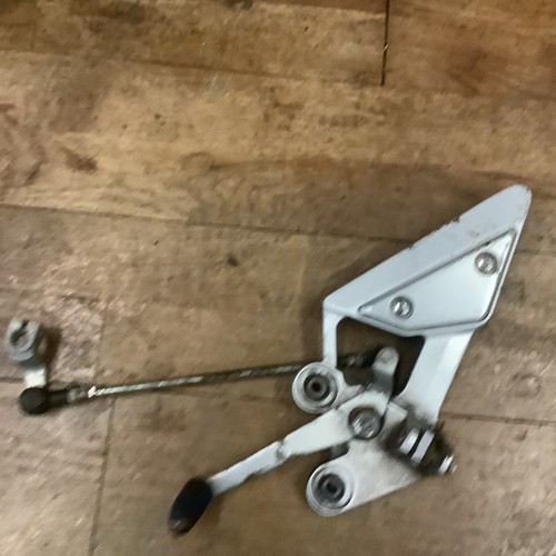 Left hanger with gear changer - left,