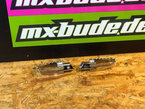 Kawasaki kx60 footpegs - kawasaki, 60