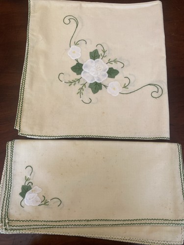 Bundle vintage table - bundle, of