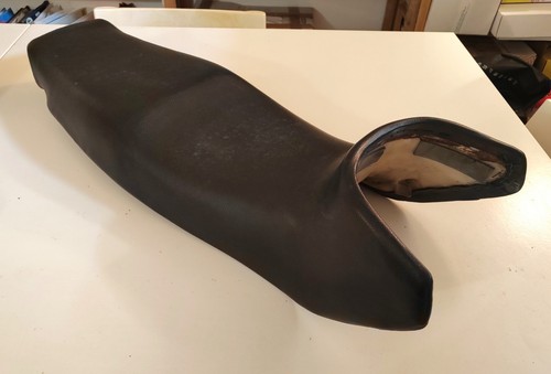 Saddle for honda vfr750 rc24 - vfr750,