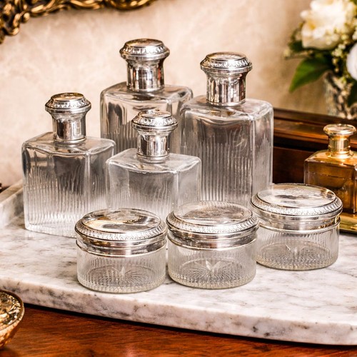 Exquisite quality antique - exquisite,