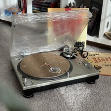 Technics SL-1200MK2 DJ