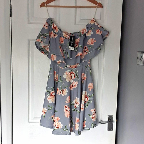 Select grey floral - select,