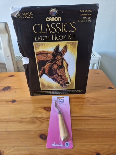 Caron classics horse - caron, latch