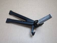 Suzuki GSX-R750 L1 2011 33,662 miles right pillion footrest (13341)