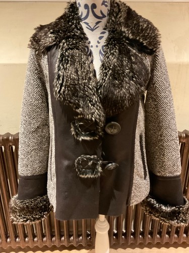 Stunning creenstone tweed - creenstone,