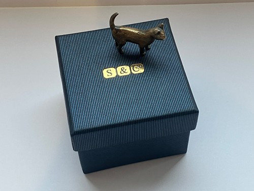 Shipton miniature cat - co,