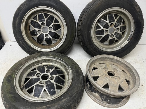 Set triumph dolomite - of,