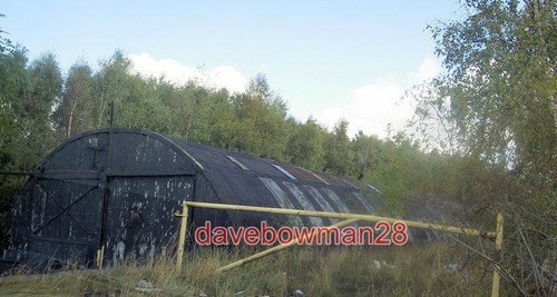 Photo nissen hut gate - photo,
