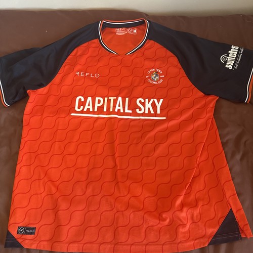 Luton town reflo home - town,