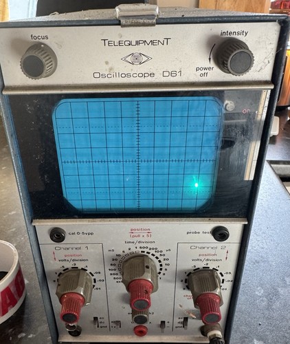 Vintage d61 oscilloscope - d61,