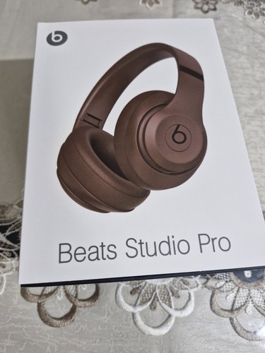 Beats dre studio - by,