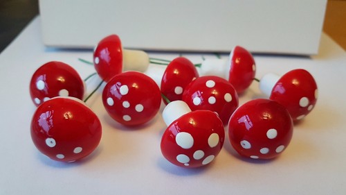 Foam bigger toadstool - bigger,