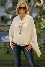 CASHMERE Poncho CREAM CAPE