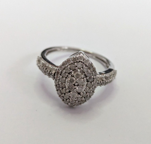 9ct white gold engagement ring - 9ct,