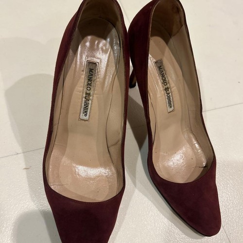 Manolo blahnik burgundy suede - manolo,