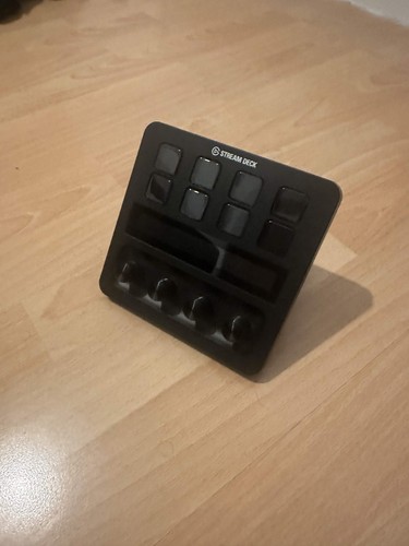 Stream deck plus - stream,