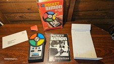 MB MITLON BRADLEY POCKET SIMON GAME ELECTRONIC HANDHELD #RBX58 BOXED