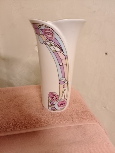 Vintage aynsley vase inspired - aynsley,
