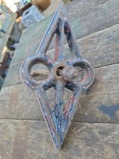 Antique Cast Iron Wall Tie