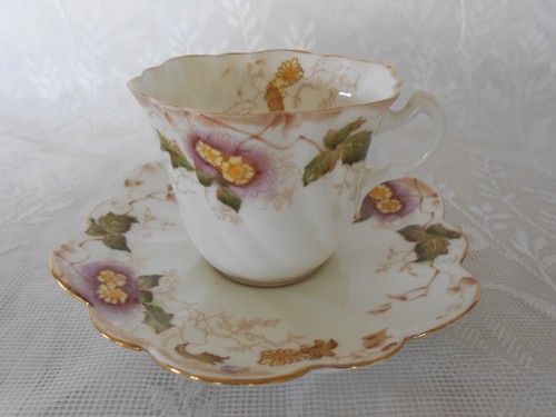 Antique vintage daisy shape - antique,