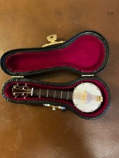 Dolls House Miniature Banjo And Case
