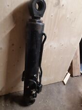 JCB HYDRAULIC RAM  TELEHANDLER LEG STABILISER?  850 CENTRES LOG SPLITTER
