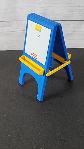 Vintage little tikes - tikes, dollhouse