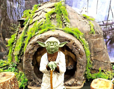 STAR WARS YODA'S IGLOO HOME + DAGOBA BACKDROP LIFE SIZE 1:1 SCALE  **UNIQUE!!!**