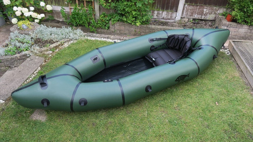 Packraft river dog - river,