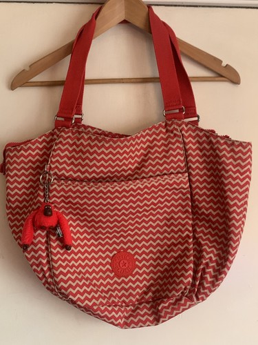 Large kipling red chevron - kipling,