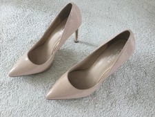 Elegant Carvela Nude /Beige