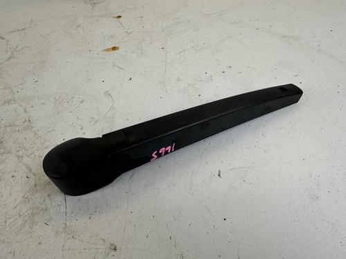 Golf rear windshield - golf, r