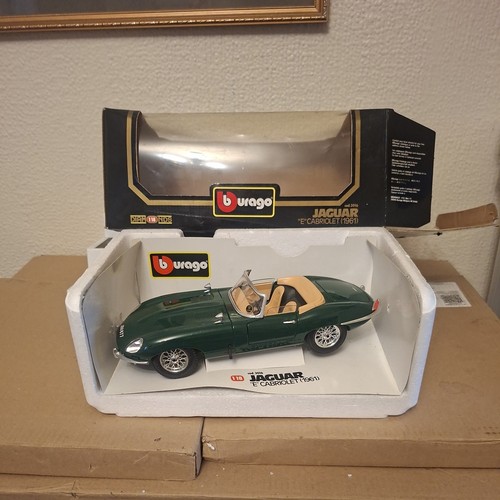 Burago jaguar type cabriolet - burago, e
