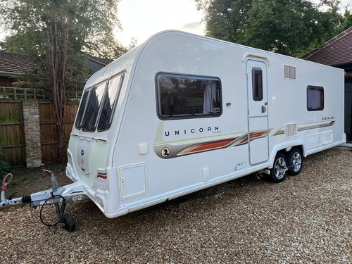 2011 bailey unicorn caravan - bailey,