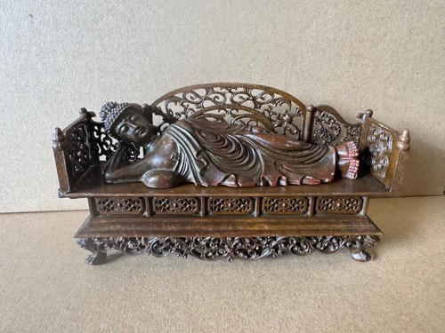 Bronze oriental sculpture - sculpture,