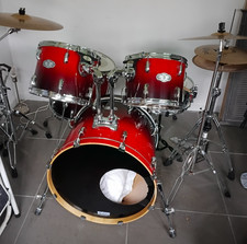 Pearl Vision 5 Pc Drum Kit Ruby Fade Lacquer Paiste bronze Cymbal Set Studio Use