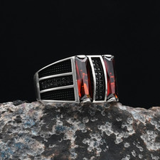 Garnet and Onyx Gemstone