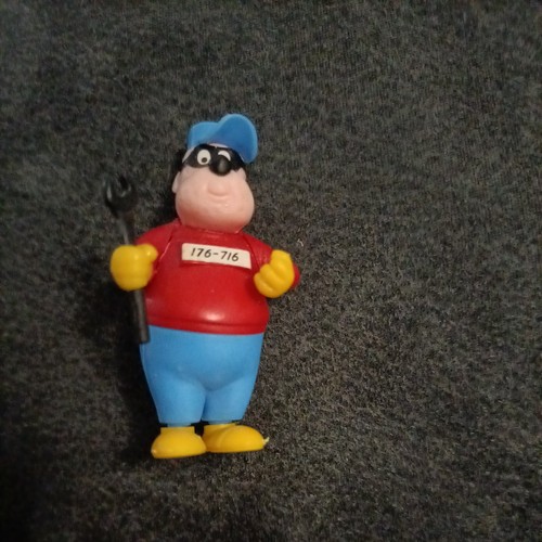 Kinder surprise beagle - kinder,