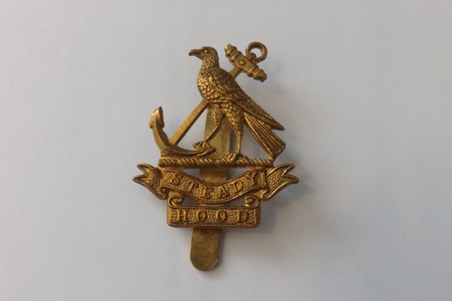 Military badge rnd royal - military,