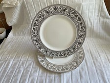 Wedgwood - Platinum Florentine - 2 x 10.75"/27cm Dinner Plates (New/Unused)