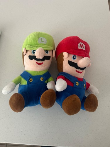 Super mario bros plush - mario, bros.