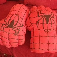 Spiderman 3 Plush Fist Gloves